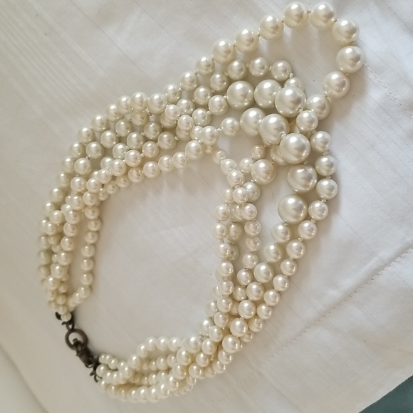 Vintage J Crew Multi Pearl Strand Chunky Necklace - Picture 2 of 4